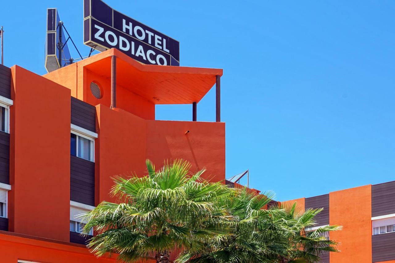 Zodiaco Hotel Quarteira Kültér fotó